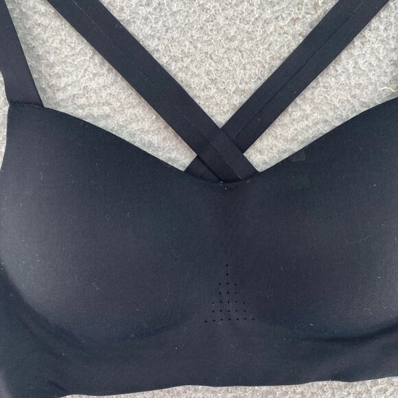 Uniqlo Bra Womens Small 33-35 Black Wirefree T Shirt Full Coverage Stretch Relax - Picture 2 of 9